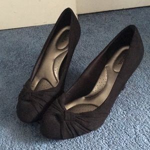Black heels